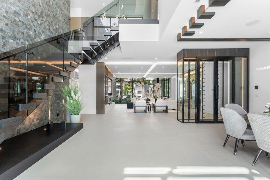 169_Coconut_Palm_Road_06