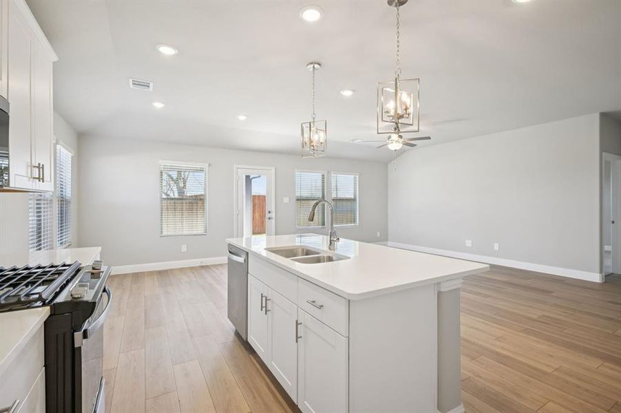 Photo is not of the actual home, but is an inspirational photo of builder’s model home and may depict options, furnishings, and/or decorator features that are not included. Photo is not of the actual home, but is an inspirational photo of builder’s model home and may depict options, furnishings, and/or decorator features that are not included.