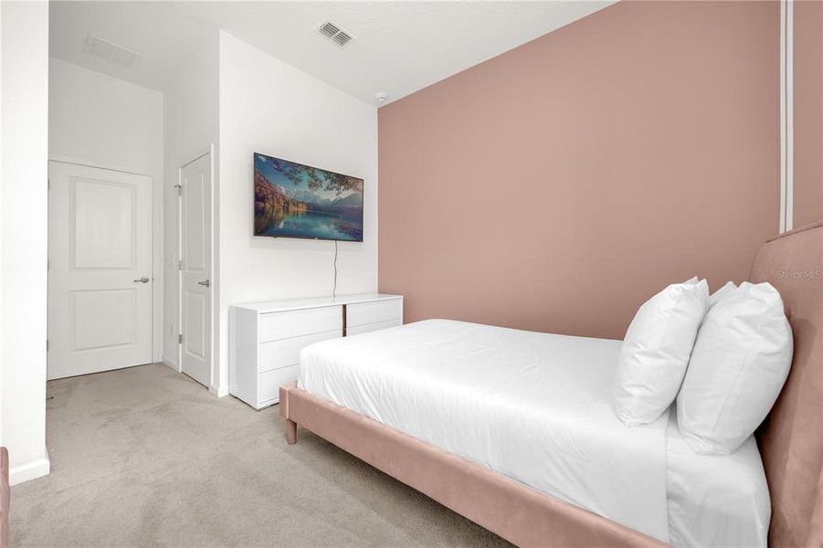 Furnished interior view inside a new home in , Kissimmee (Image 5).