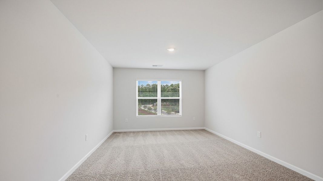 Spacious, unfurnished interior of a new home in Brooks Station, Dacula (Image 21).