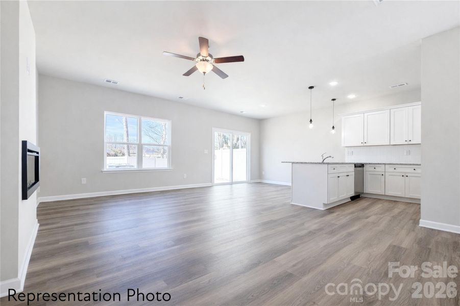 Spacious, unfurnished interior of a new home in , Charlotte (Image 12).