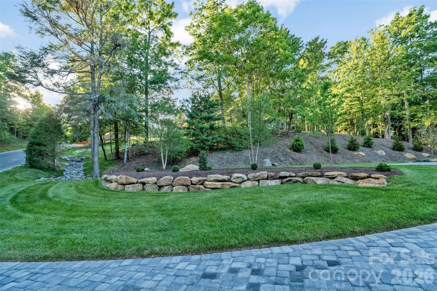Natural landscape and outdoor views near  in Horse Shoe (Image 29).