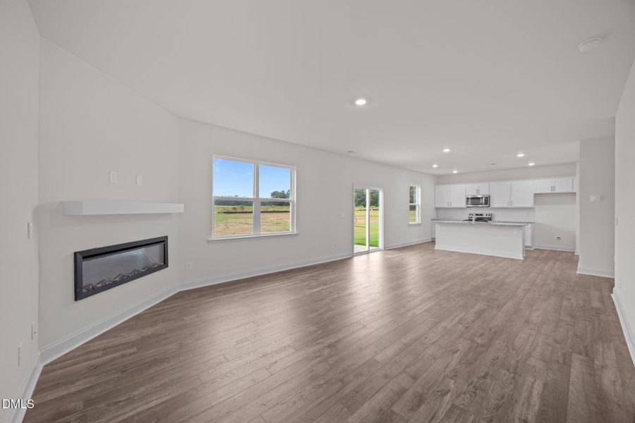 13-web-or-mls-BLS_0033