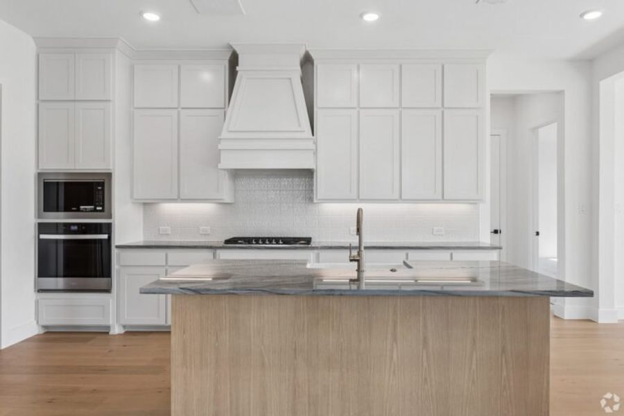 Furnished interior view inside a new home in Chatham Reserve, Providence Village (Image 27).