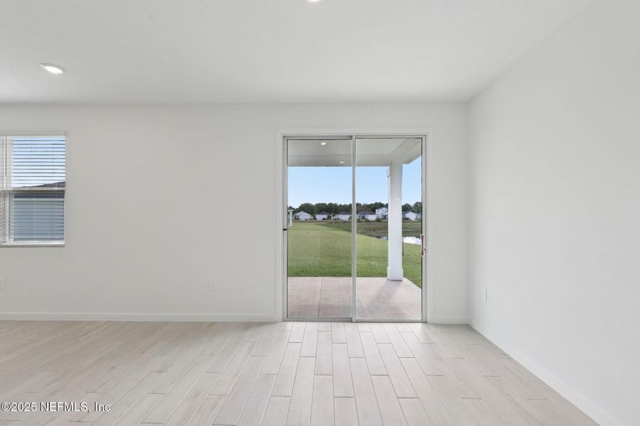 Spacious, unfurnished interior of a new home in Cypress Meadows - Signature Series, Jacksonville (Image 24).