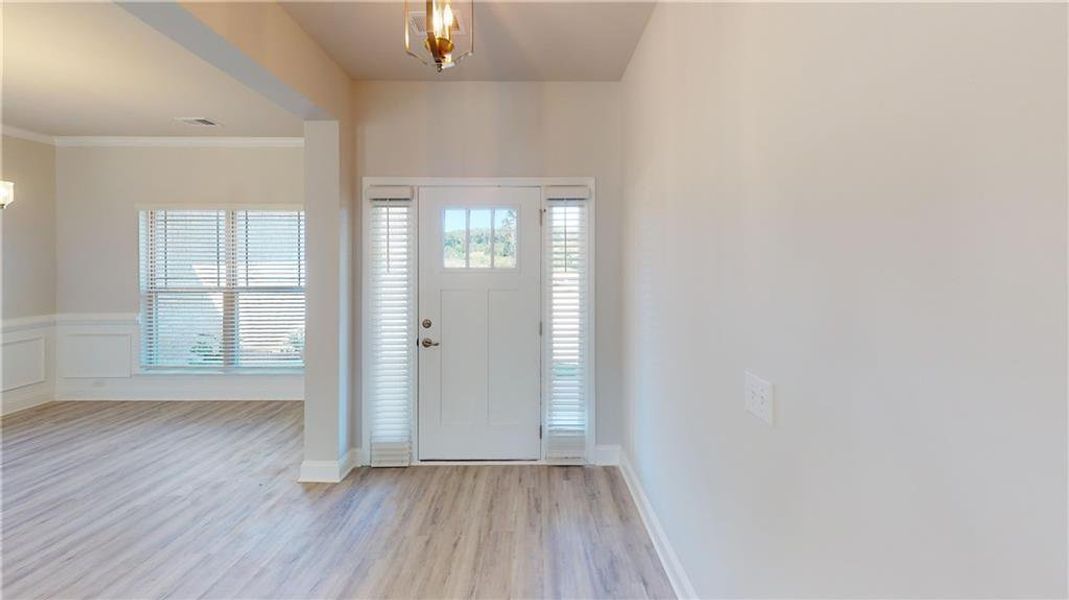 Spacious, unfurnished interior of a new home in Holliday Pass, Griffin (Image 15).