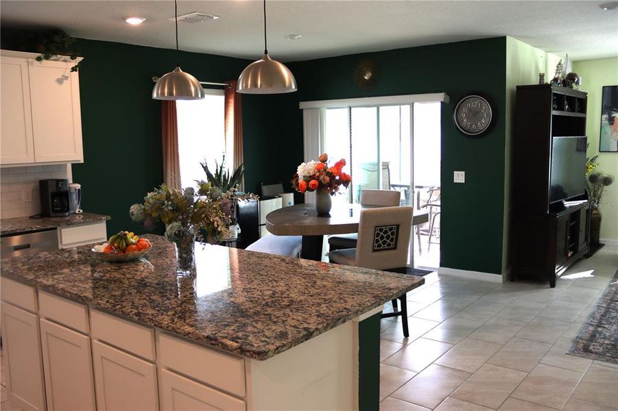 Furnished interior view inside a new home in , Winter Haven (Image 5).