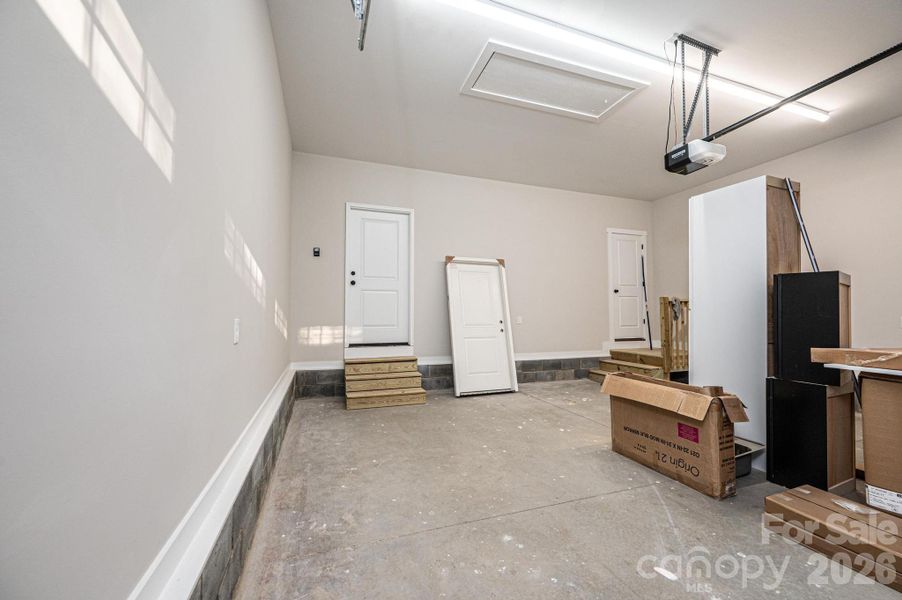 Image 43 of a home in .