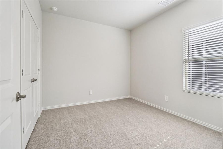 Photo is not of the actual home, but is an inspirational photo of builder’s model home and may depict options, furnishings, and/or decorator features that are not included.