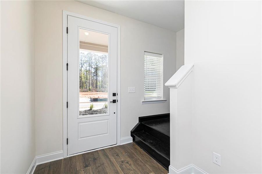 Spacious, unfurnished interior of a new home in Mount Tabor Pointe, Dallas (Image 15).