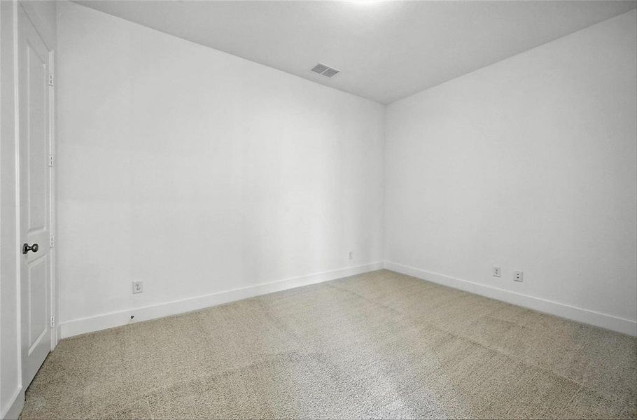 509RedBarnDrCAMBC021 509RedBarnDrCAMBC021