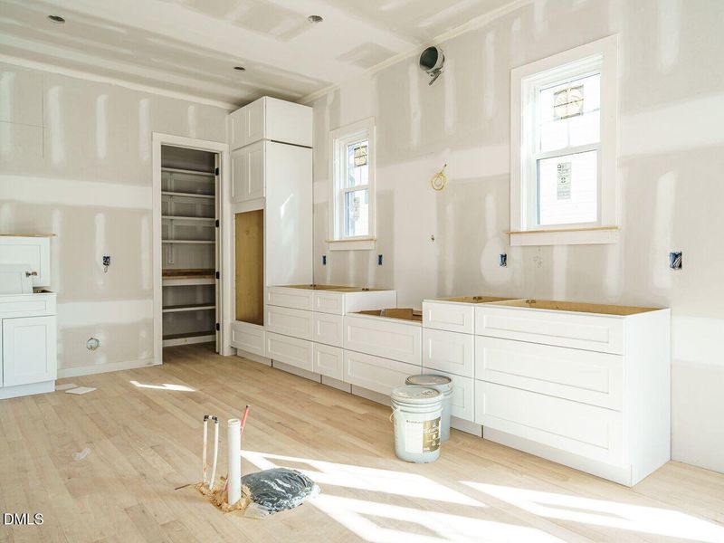 016-1280x960-kitchen