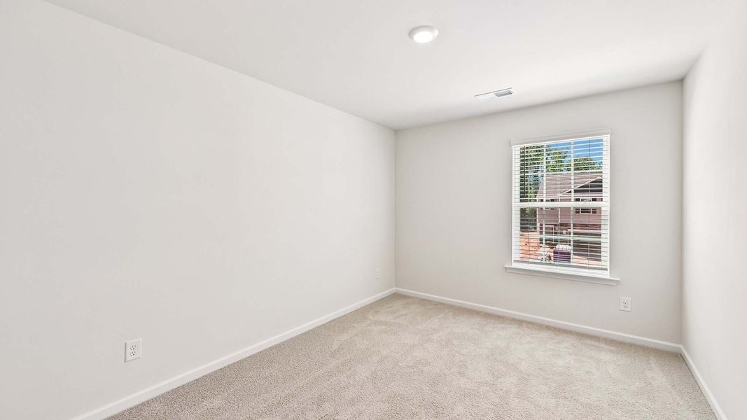 Spacious, unfurnished interior of a new home in The Hamptons at Hickory, Hickory (Image 21).