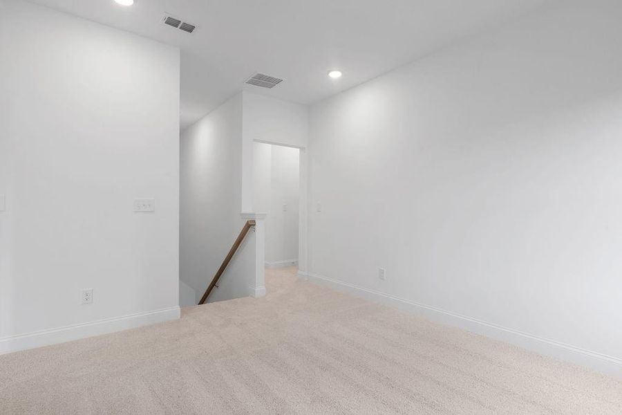 Spacious, unfurnished interior of a new home in Maddox Landing, Hoschton (Image 21).