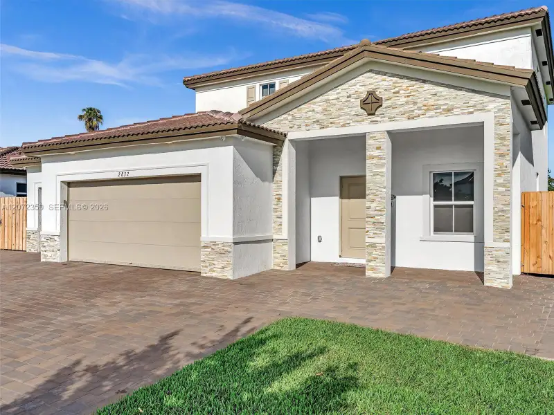 Exterior details and patio area of a home in , Homestead (Image 30).