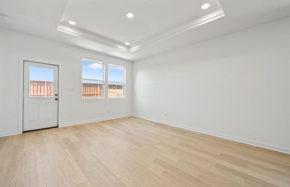 Spacious, unfurnished interior of a new home in Sunfield, Buda (Image 26). Spacious, unfurnished interior of a new home in Sunfield, Buda (Image 26).