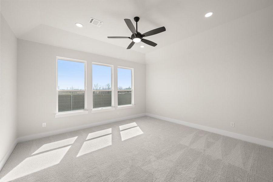 Spacious, unfurnished interior of a new home in Treeline, Justin (Image 16).
