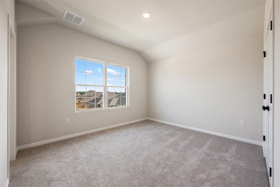 Spacious, unfurnished interior of a new home in The Colony, Bastrop (Image 32). Spacious, unfurnished interior of a new home in The Colony, Bastrop (Image 32).