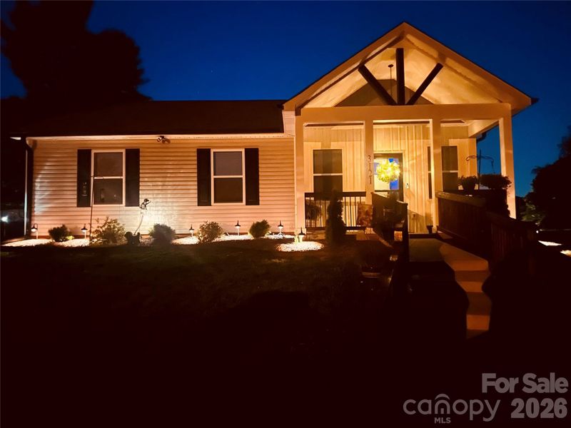 Exterior details and patio area of a home in , Shelby (Image 26).
