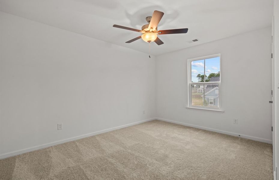 Spacious, unfurnished interior of a new home in Briarwood Reserve, Spartanburg (Image 29).