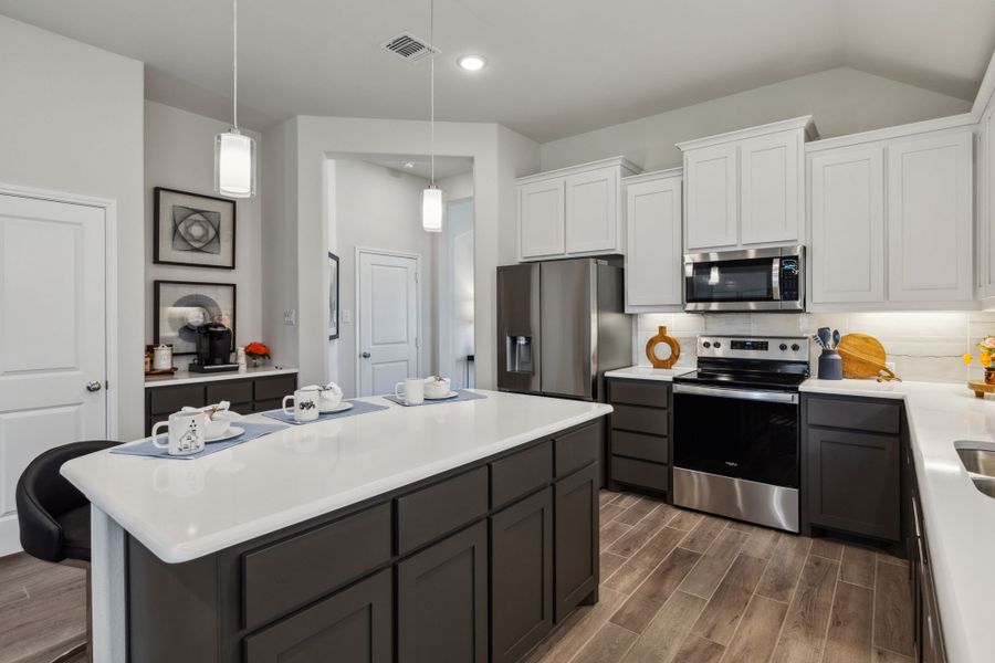 Representative furnished interior of a home built from the Concept 2065 by Risewell Homes in Summer Crest, Fort Worth (Image 11).