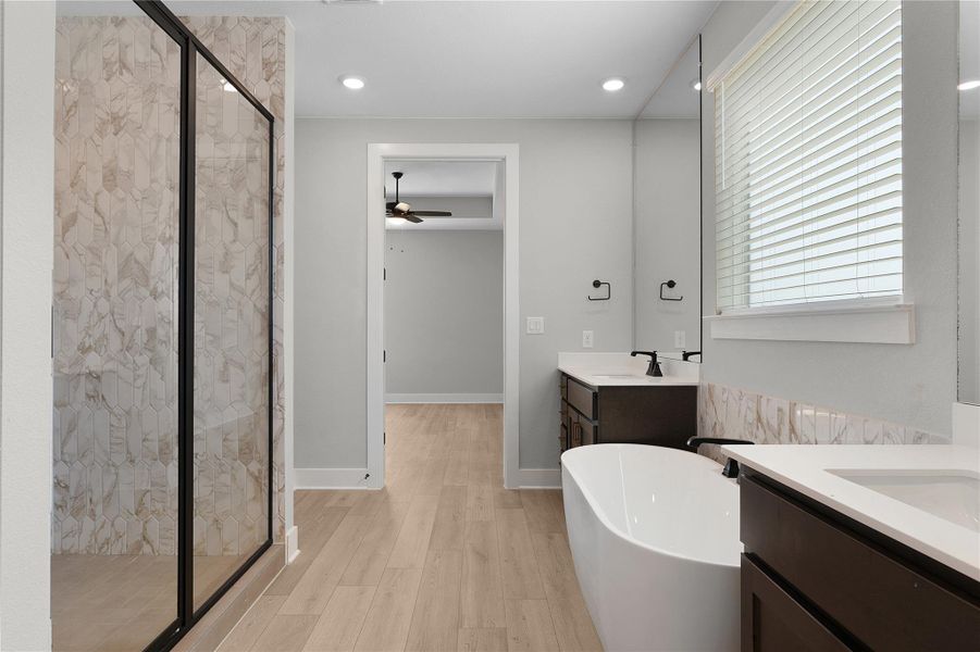 *REPRESENTATIVE PHOTO*