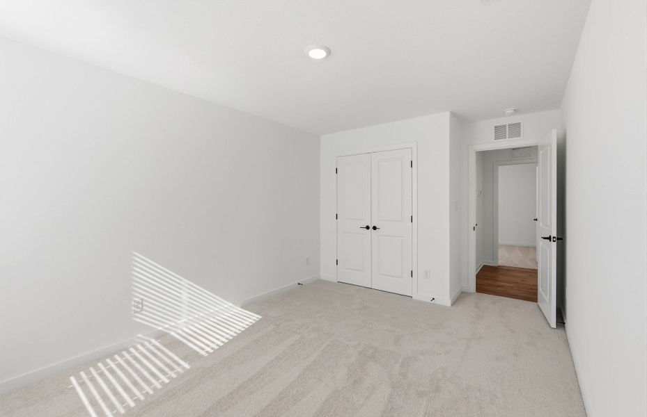 Spacious, unfurnished interior of a new home in Sunfield, Buda (Image 36). Spacious, unfurnished interior of a new home in Sunfield, Buda (Image 36).