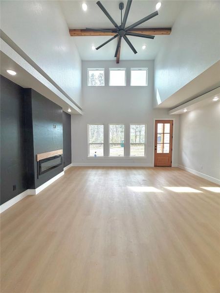 Spacious, unfurnished interior of a new home in , Coldspring (Image 18).