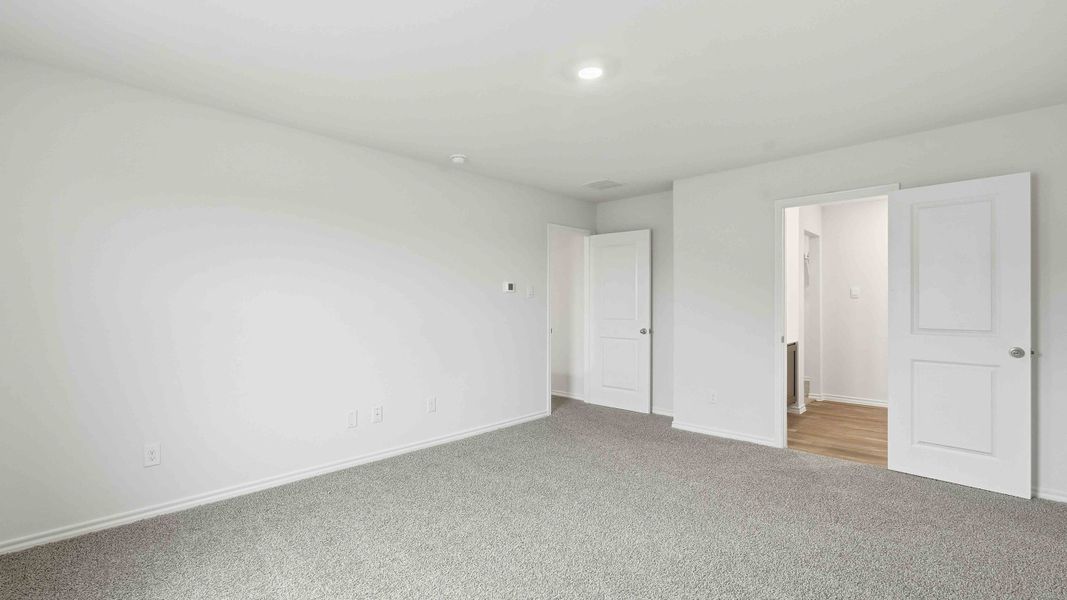 Representative unfurnished interior of a home built from the Davis by D.R. Horton in Maplewood Meadows, Forney (Image 14).