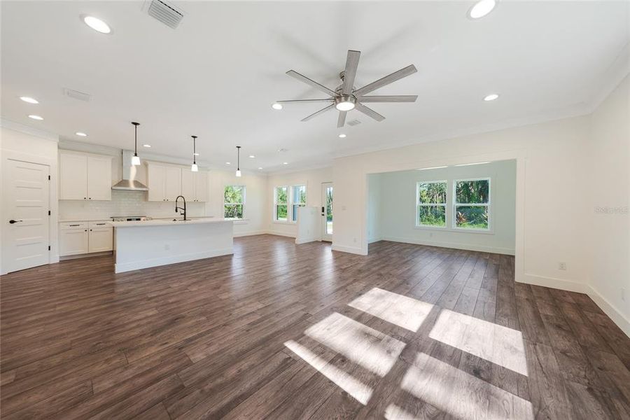 Image 30 of a home in .