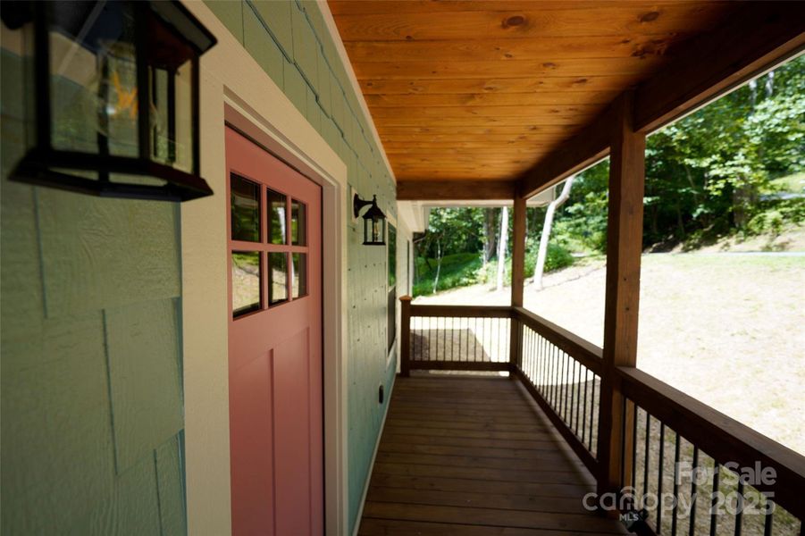 Image 34 of a home in .