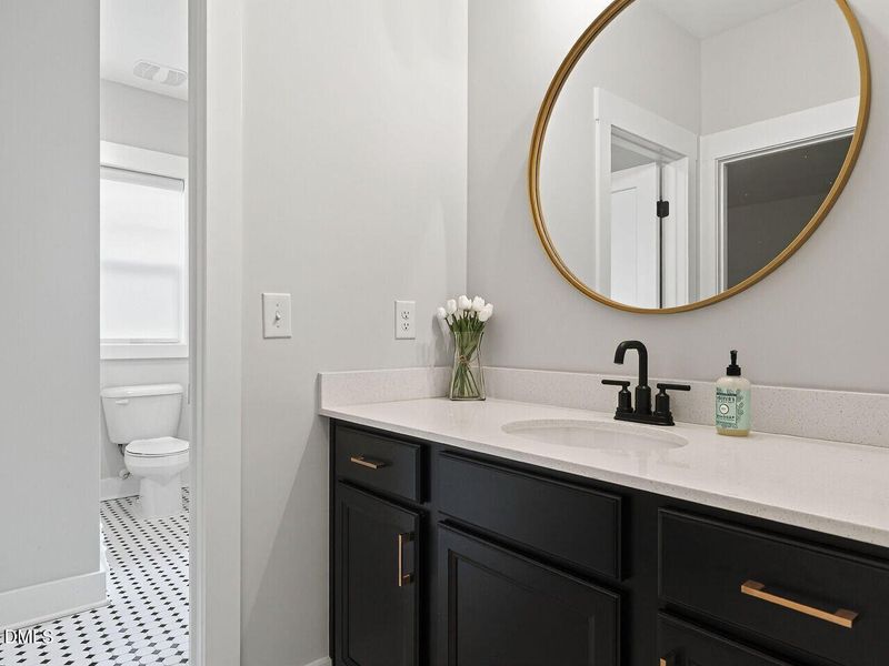 028-1280x960-bathroom 028-1280x960-bathroom