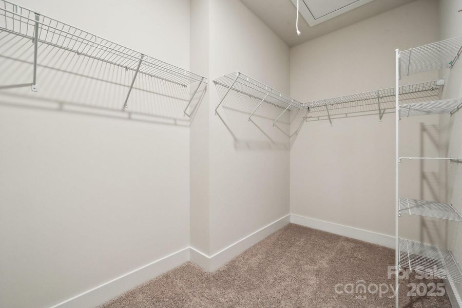 Spacious, unfurnished interior of a new home in Cannon Manor, Kannapolis (Image 12).
