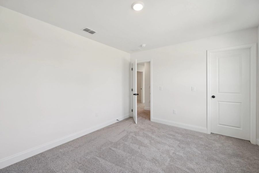 Spacious, unfurnished interior of a new home in Ascent at Arbor Ridge, La Vergne (Image 30).