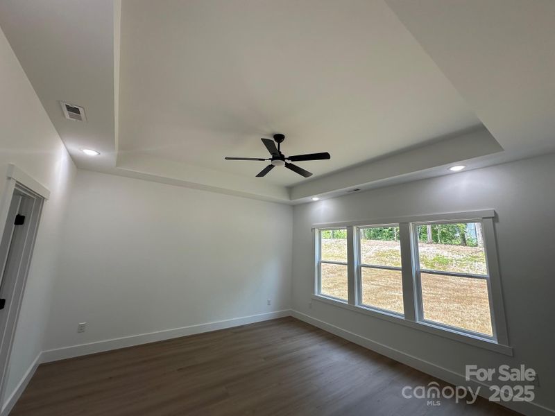 Spacious, unfurnished interior of a new home in , Spartanburg (Image 18). Spacious, unfurnished interior of a new home in , Spartanburg (Image 18).