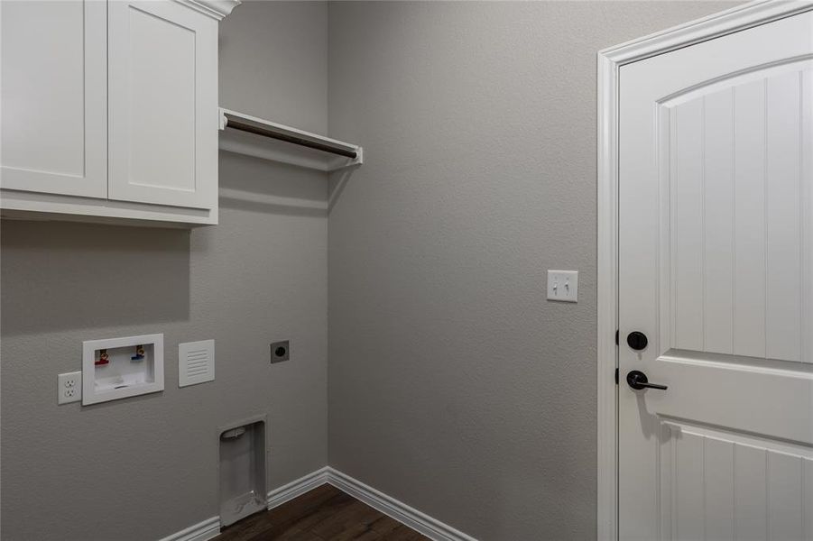 Spacious, unfurnished interior of a new home in , Jacksboro (Image 25). Spacious, unfurnished interior of a new home in , Jacksboro (Image 25).