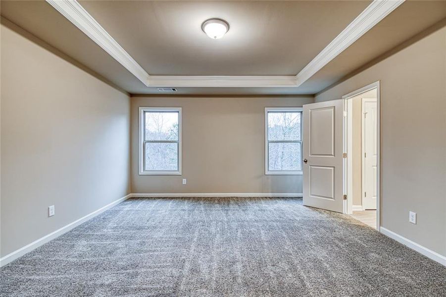 Spacious, unfurnished interior of a new home in Crofton Place Enclave, Snellville (Image 40).