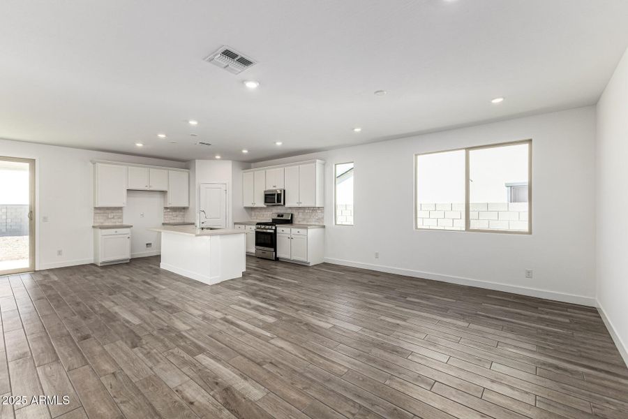 9 - Palo Brea 9 - Palo Brea