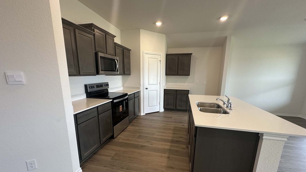 Furnished interior view inside a new home in Cartwright Ranch, Crandall (Image 5).