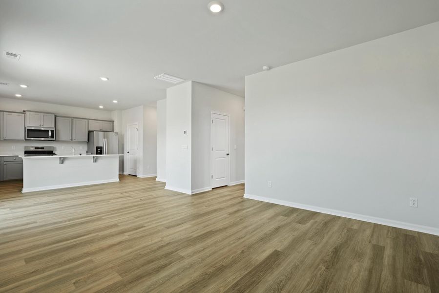 Spacious, unfurnished interior of a new home in , Manning (Image 14).