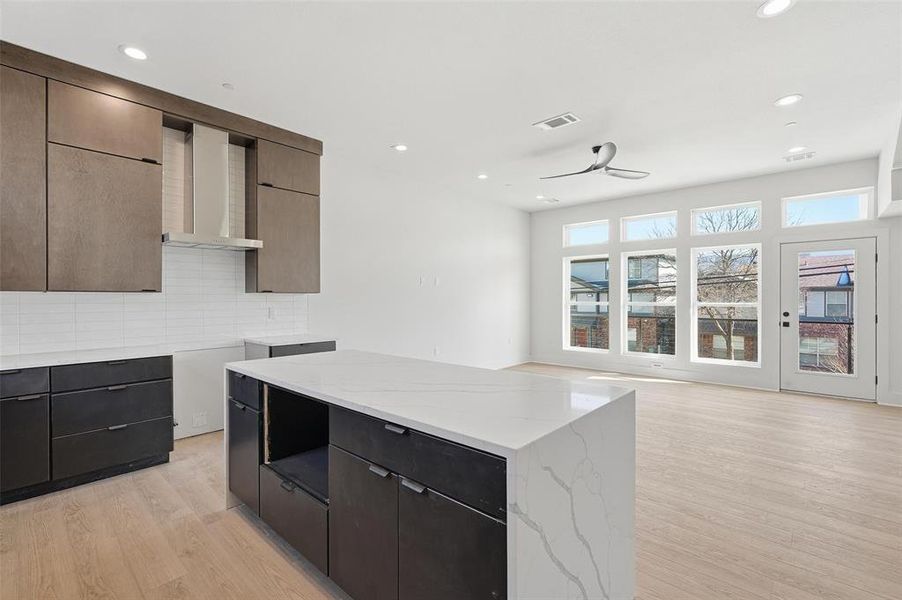 Furnished interior view inside a new home in , Dallas (Image 10).