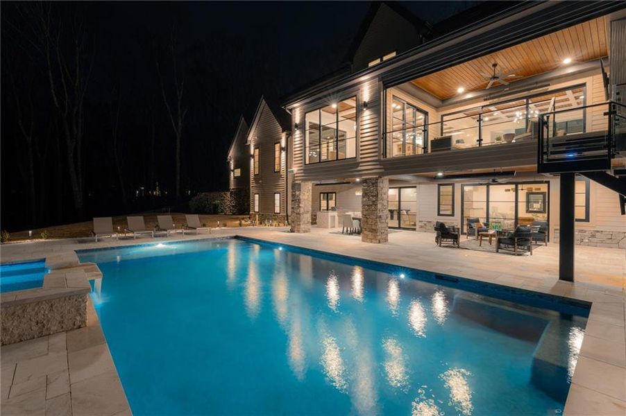 Community amenities in , Canton (Image 87).