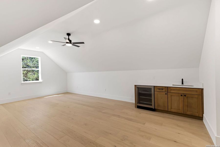 Spacious, unfurnished interior of a new home in , Boerne (Image 21).