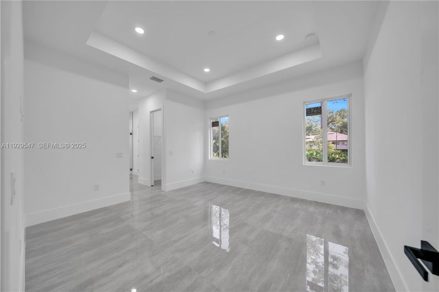 Spacious, unfurnished interior of a new home in , Lehigh Acres (Image 14). Spacious, unfurnished interior of a new home in , Lehigh Acres (Image 14).