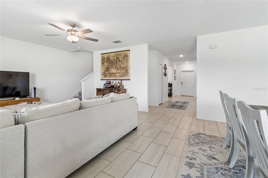 Furnished interior view inside a new home in , Land O' Lakes (Image 42).
