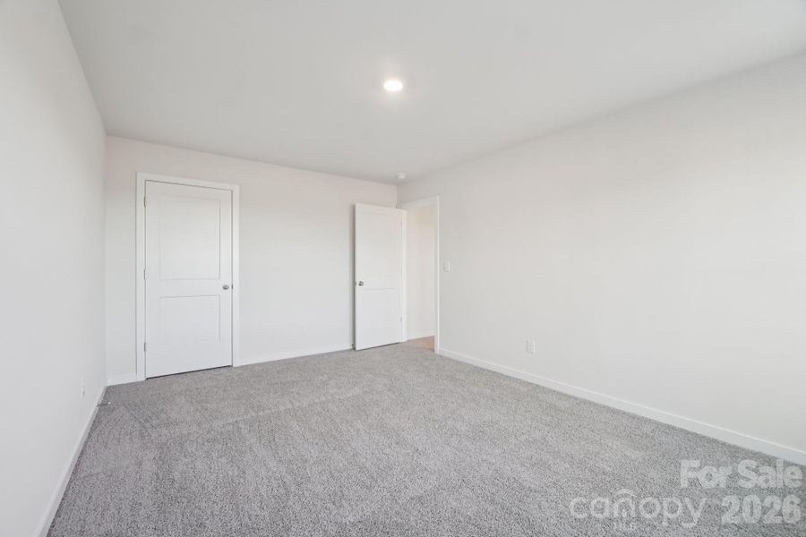 Spacious, unfurnished interior of a new home in Brantley, Mooresville (Image 36).