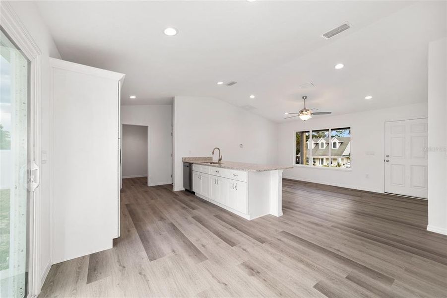 Furnished interior view inside a new home in , Silver Springs (Image 5).