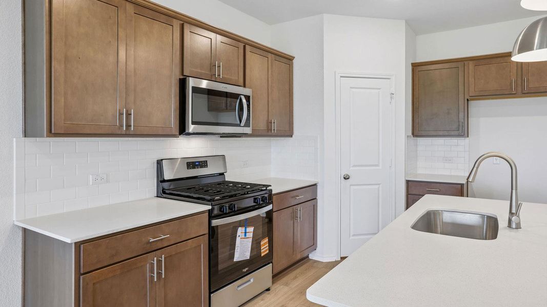 Furnished interior view inside a new home in Valverde, Bastrop (Image 4).