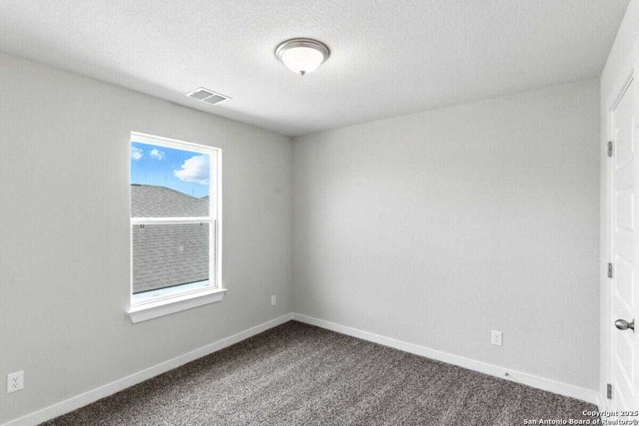 Image 22 of a home in August Fields.