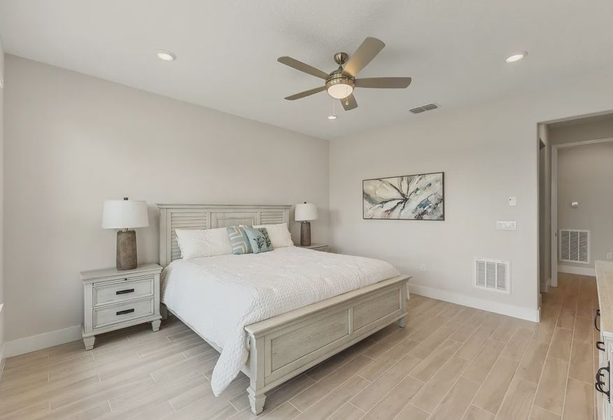 Furnished Primary Bed - 24 of 27